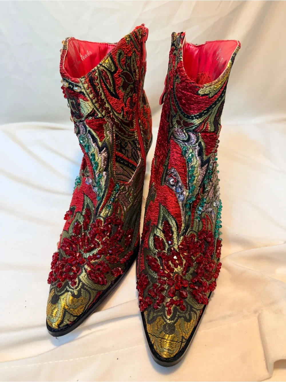 Helen’s Hearts Sequin and rhinestone studded boot R-LB-JK-S809
